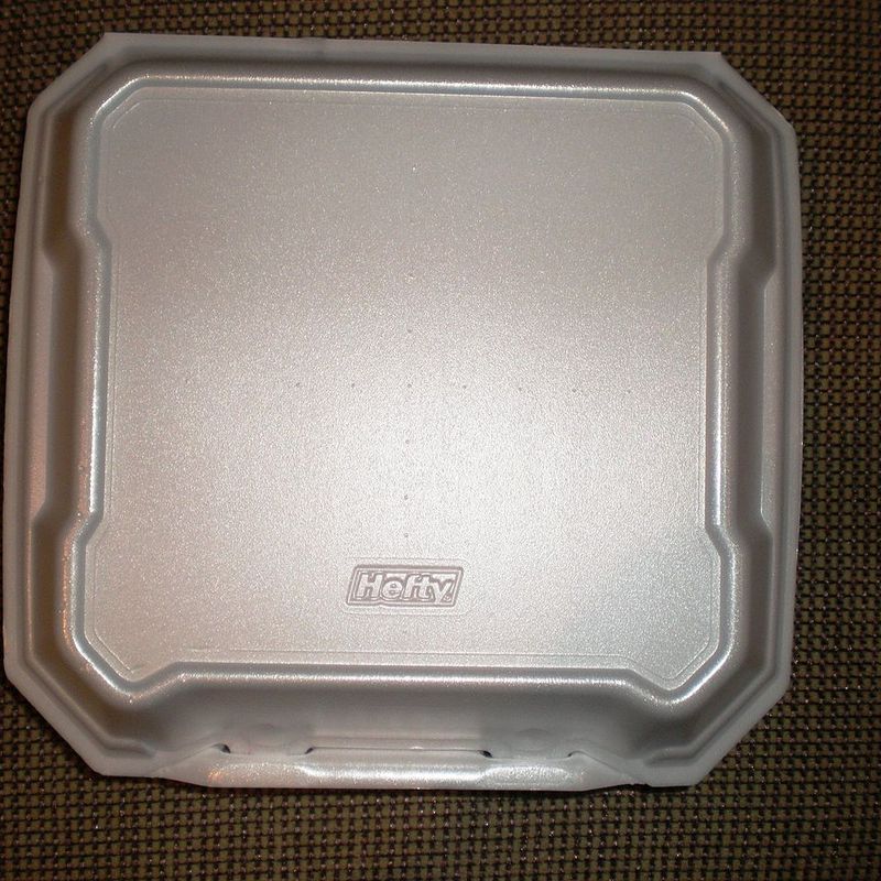 Bagasse Clamshell - 3 Compartment